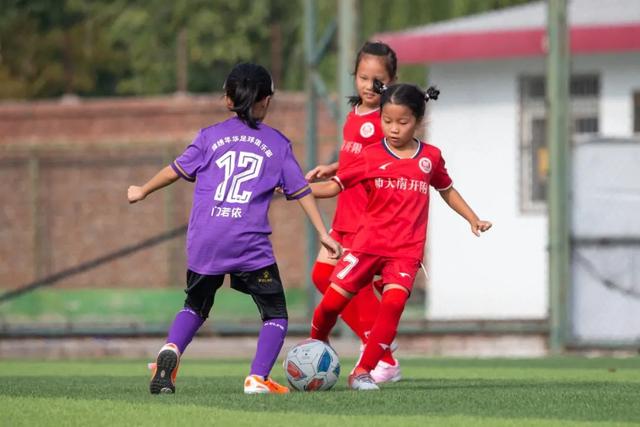 法媒记者：姆巴佩正处在抑郁当中，已找专家治疗